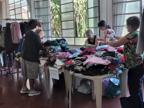 Bazar-de-Natal-28-e-29-11-25-17