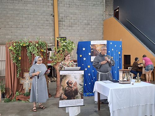 Bencao-dos-Animais-04-e-05-10-25-12