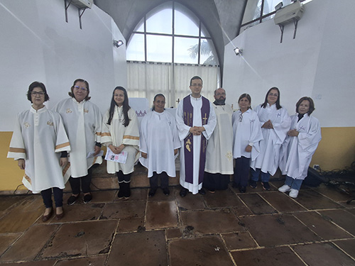 Dia-de-Finados-missa-no-cemiterio-do-Curuca-02-11-25-15