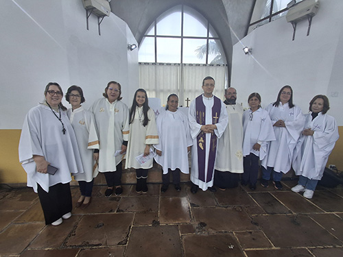 Dia-de-Finados-missa-no-cemiterio-do-Curuca-02-11-25-17