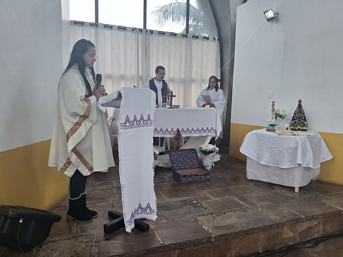 Dia-de-Finados-missa-no-cemiterio-do-Curuca-02-11-25-2