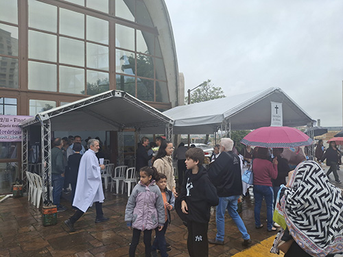 Dia-de-Finados-missa-no-cemiterio-do-Curuca-02-11-25-20