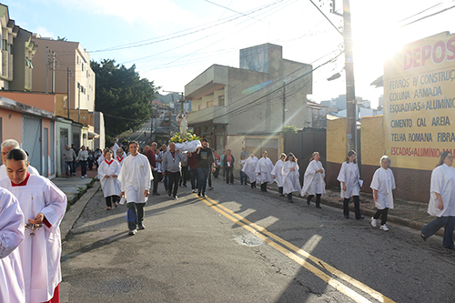 Domingo-de-Pascoa-Missa-da-Ressurreicao-20-04-25-26