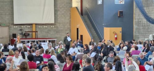 Encontro-de-Formacao-dos-ministros-extraordinario-da-Eucaristia-25-10-25-17