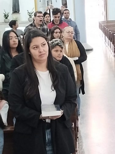 Entrega-da-Biblia-para-catequizandos-15-08-25-19