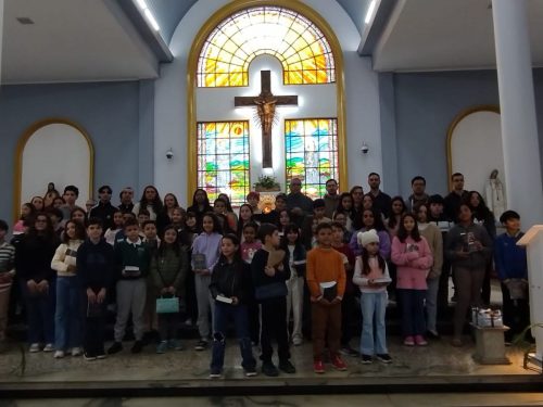 Entrega da Bíblia para catequizandos - 16-08-25