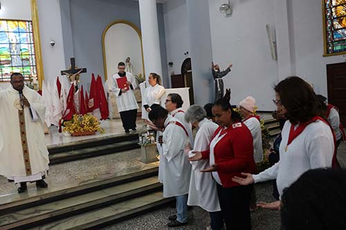 Festa-do-Bonfim-2025-Terceiro-dia-do-Triduo-na-igreja-02-08-25-38