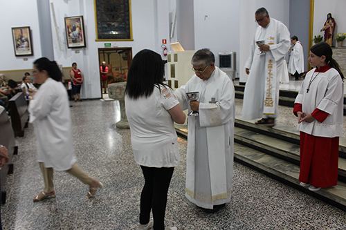 Missa-e-brinde-31-12-e-missa-01-01-198