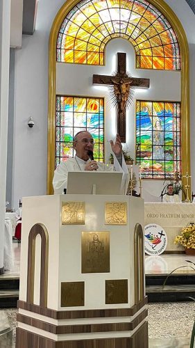 Perdao-de-Assis-Missa-com-Bispo-02-08-25-18