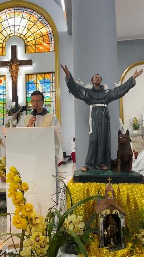 Perdao-de-Assis-Missa-com-Bispo-02-08-25-4