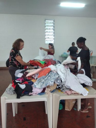 Bazar-Beneficente-09-e-10-04-26-12