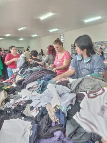Bazar-Beneficente-09-e-10-04-26-9