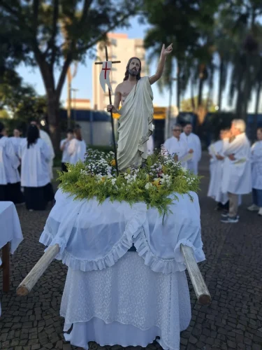Domingo-de-Pascoa-05-04-26-1