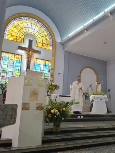 Domingo-de-Pascoa-05-04-26-28