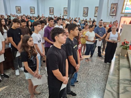 Entrega-do-Creio-para-catequizandos-08-02-26-1