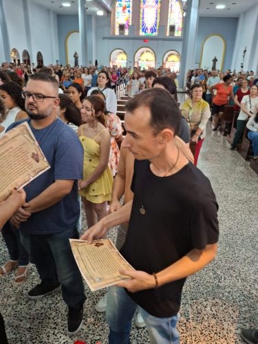 Entrega-do-Creio-para-catequizandos-08-02-26-10