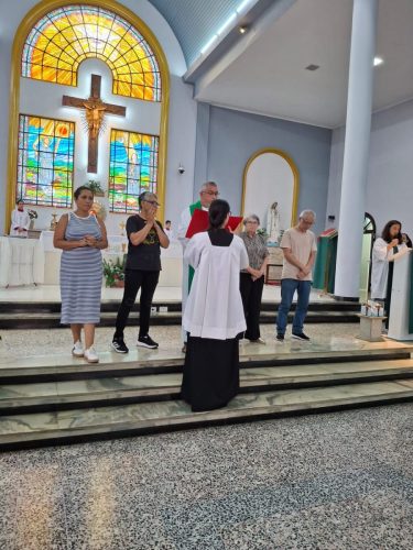 Entrega-do-Creio-para-catequizandos-08-02-26-16