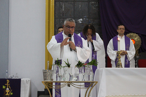 Missa-a-Misericordia-e-o-Coracao-de-Deus-30-03-26-13