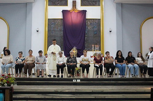 Missa-da-Ceia-do-Senhor-e-Lavapes-02-04-26-1