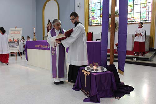 Missa-das-7h-Quarta-feira-de-Cinzas-18-02-26-74