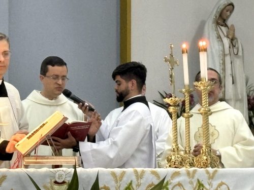Missa-de-Dedicacao-a-Igreja-02-08-26-13
