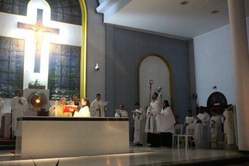 Missa-de-Dedicacao-a-Igreja-02-08-26-311 (1)