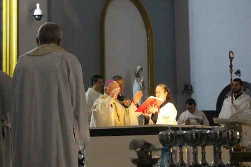 Missa-de-Dedicacao-a-Igreja-02-08-26-313 (1)