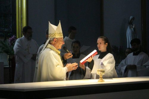 Missa-de-Dedicacao-a-Igreja-02-08-26-327 (1)