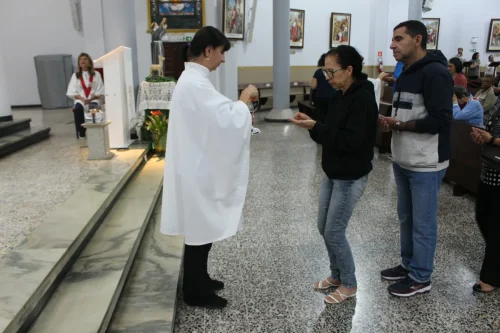 Missa-de-Primeiro-de-Maio-01-05-26-20