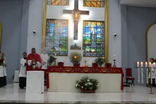 Nossa-Senhora-Auxiliadora-e-Pentecostes-24-05-26-10