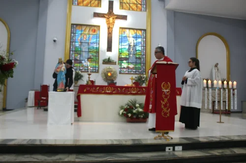 Nossa-Senhora-Auxiliadora-e-Pentecostes-24-05-26-18