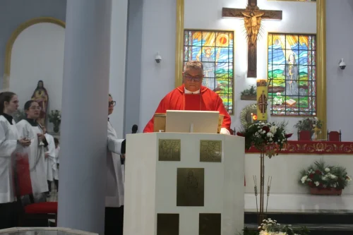 Nossa-Senhora-Auxiliadora-e-Pentecostes-24-05-26-31