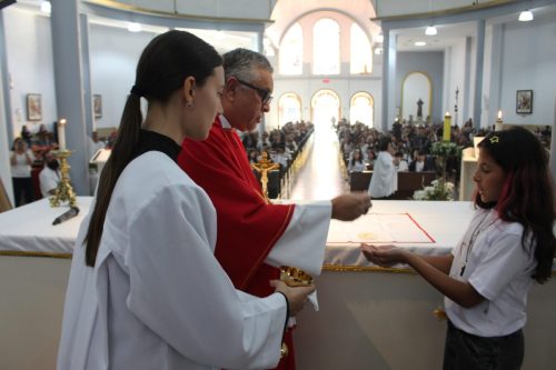 Primeira-Eucaristia-e-Missa-de-Sao-Pedro-e-Sao-Paulo-27-06-26-243