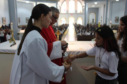 Primeira-Eucaristia-e-Missa-de-Sao-Pedro-e-Sao-Paulo-27-06-26-245