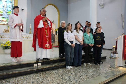 Primeira-Eucaristia-e-Missa-de-Sao-Pedro-e-Sao-Paulo-27-06-26-253