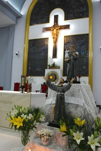 Segundo-dia-do-Triduo-de-Santo-Antonio-11-06-26-16